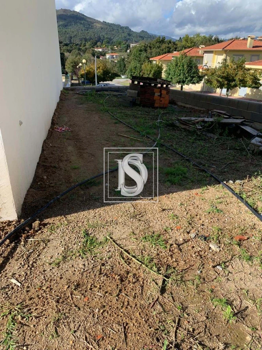 Moradia T3 para Venda em Arcos de Valdevez (São Paio) e Giela Foto 20