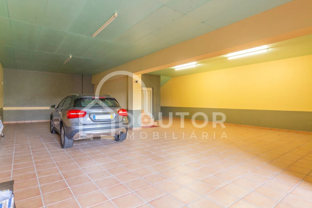 Moradia T4 para Venda em São Martinho Foto 55