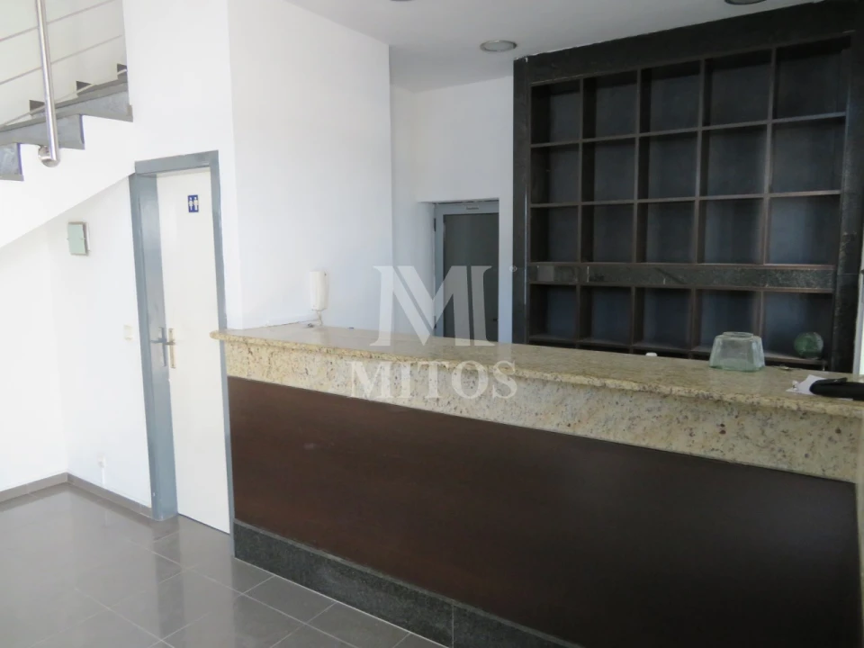 Armazém para Venda em Antas Foto 22