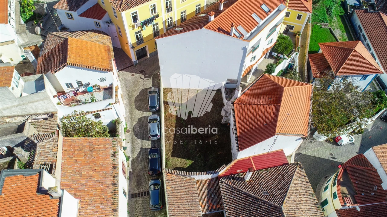 Terreno para Venda em Monchique Foto 1
