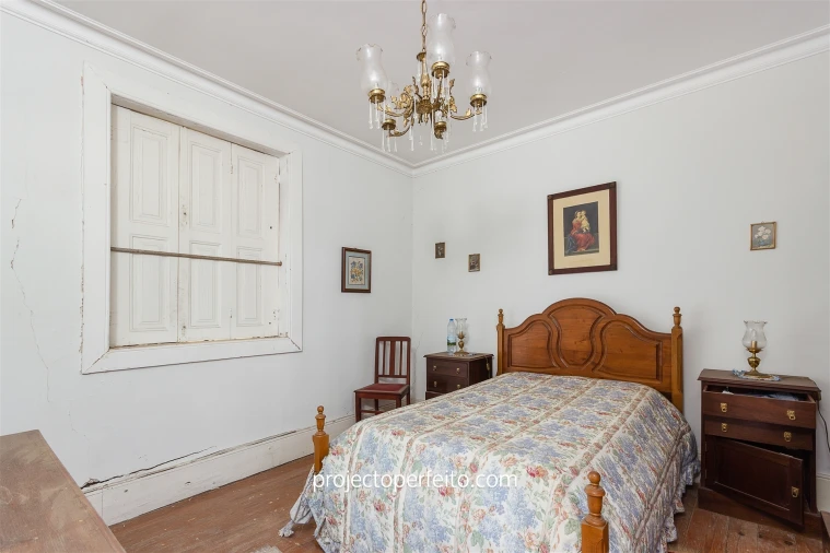 Moradia T8 para Venda em Serzedo e Perosinho Foto 10