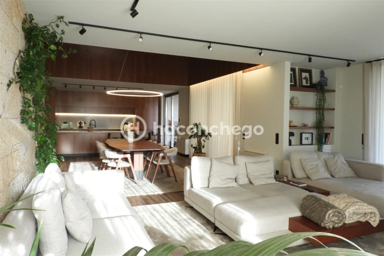 Moradia T4 para Venda em Roriz Foto 33