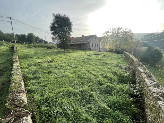 Armazém para Venda em Santa Comba Foto 13