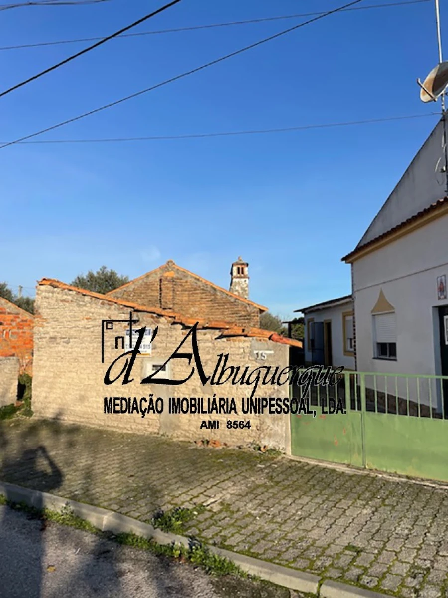 Quinta T2 para Venda em Ponte de Sor, Tramaga e Vale de Açor Foto 1