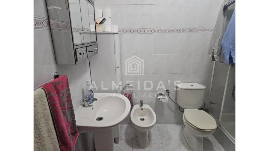 Moradia T3 para Venda em Vreia de Jales Foto 13