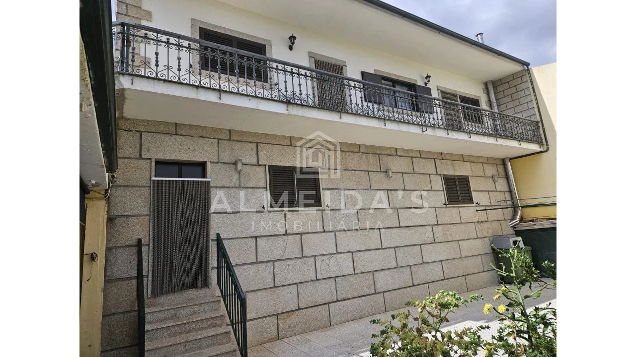 Moradia T3 para Venda em Vreia de Jales Foto 2