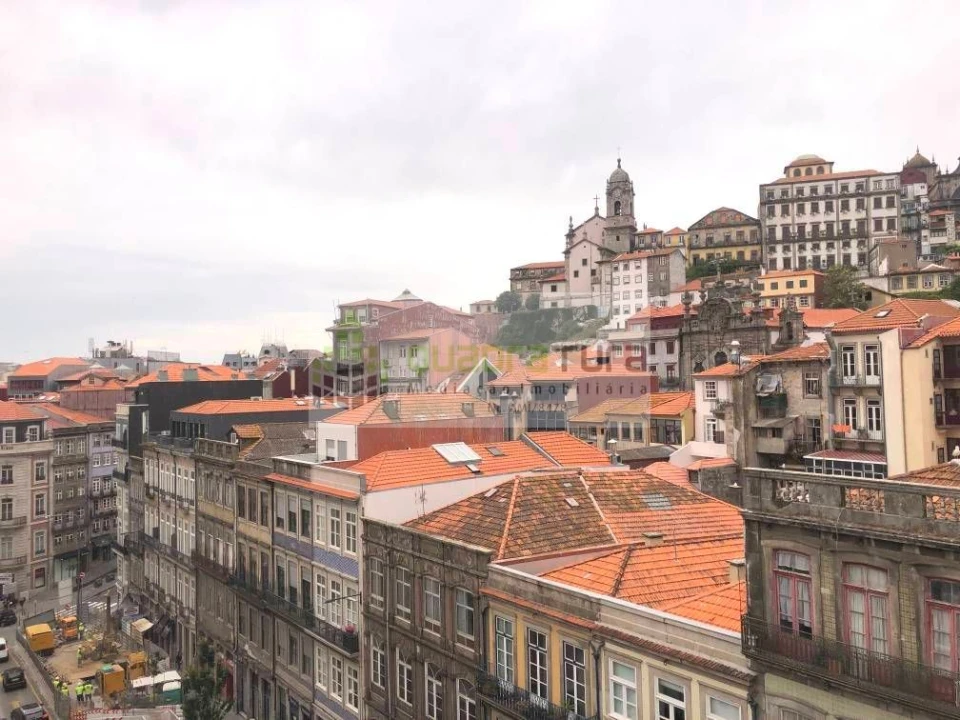 Apartamento T4 para Venda em Cedofeita, Santo Ildefonso, Sé, Miragaia, São Nicolau e Vitória Foto 7