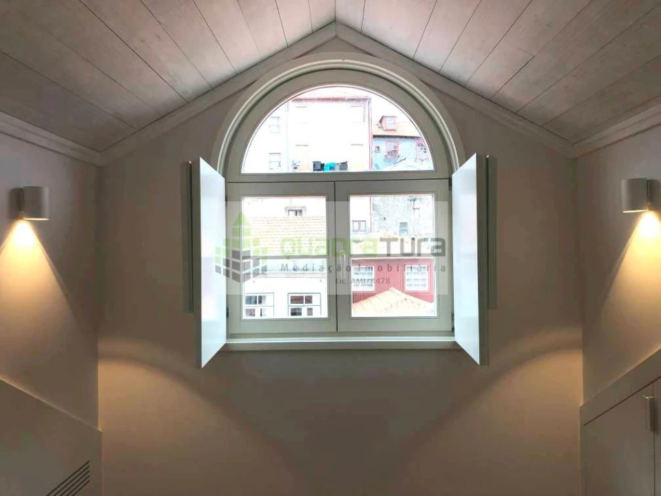 Apartamento T4 para Venda em Cedofeita, Santo Ildefonso, Sé, Miragaia, São Nicolau e Vitória Foto 12