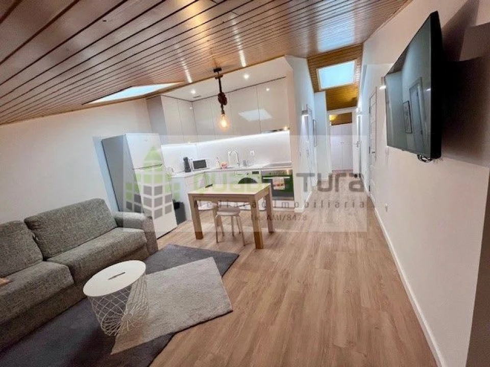 Apartamento T4 para Venda em Bonfim Foto 17