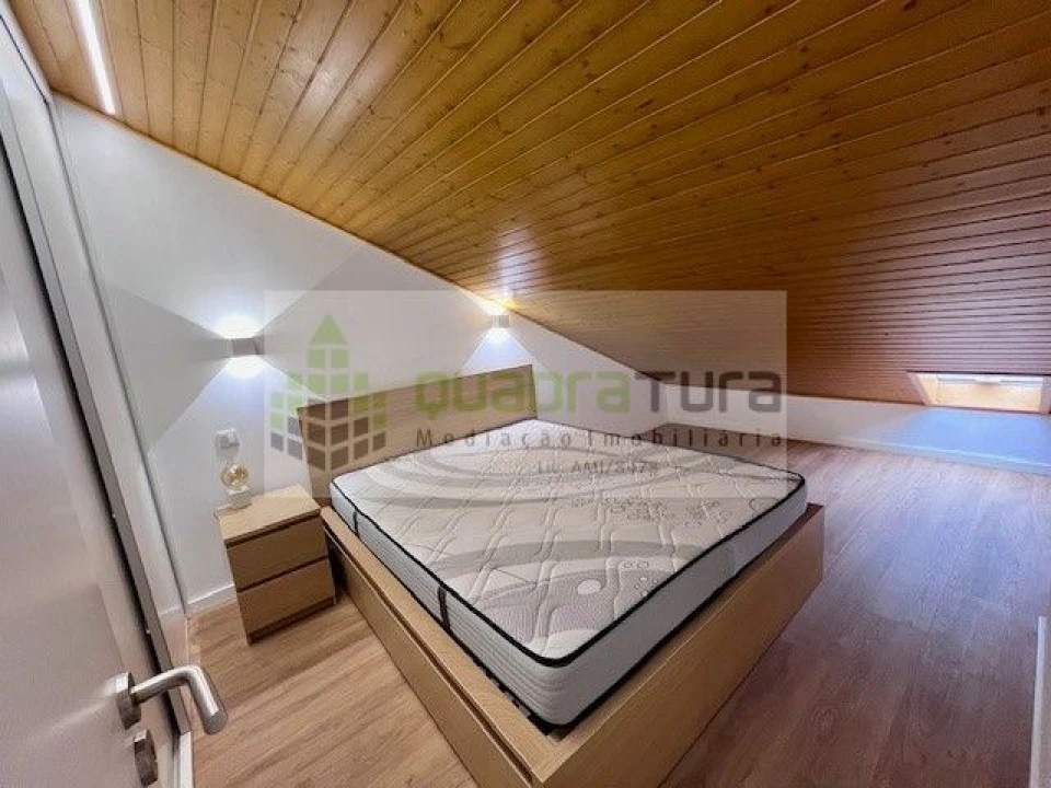 Apartamento T4 para Venda em Bonfim Foto 21