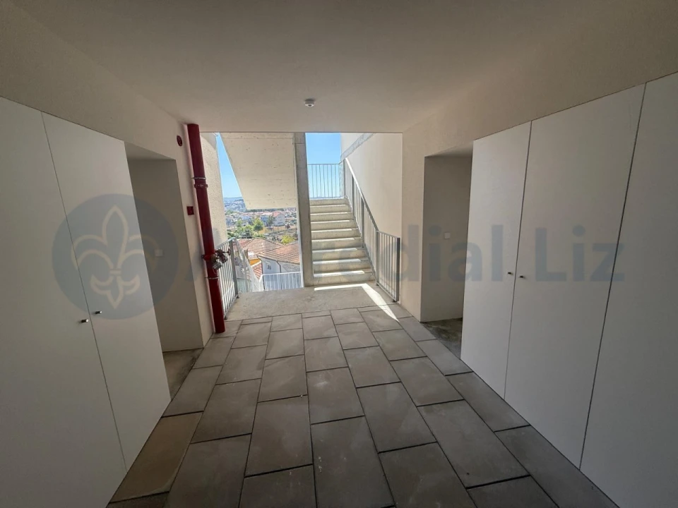 Apartamento T1 para Venda em Campanhã Foto 16
