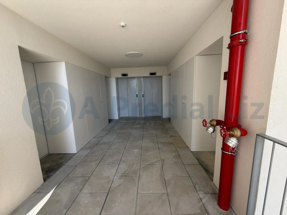 Apartamento T1 para Venda em Campanhã Foto 17
