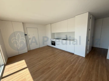 Apartamento T1 para Venda em Campanhã