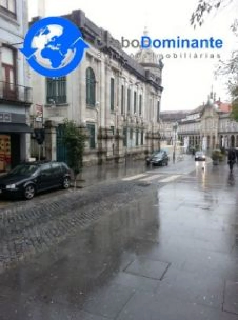 Prédio para Venda em Braga (São José de São Lázaro e São João do Souto) Foto 2