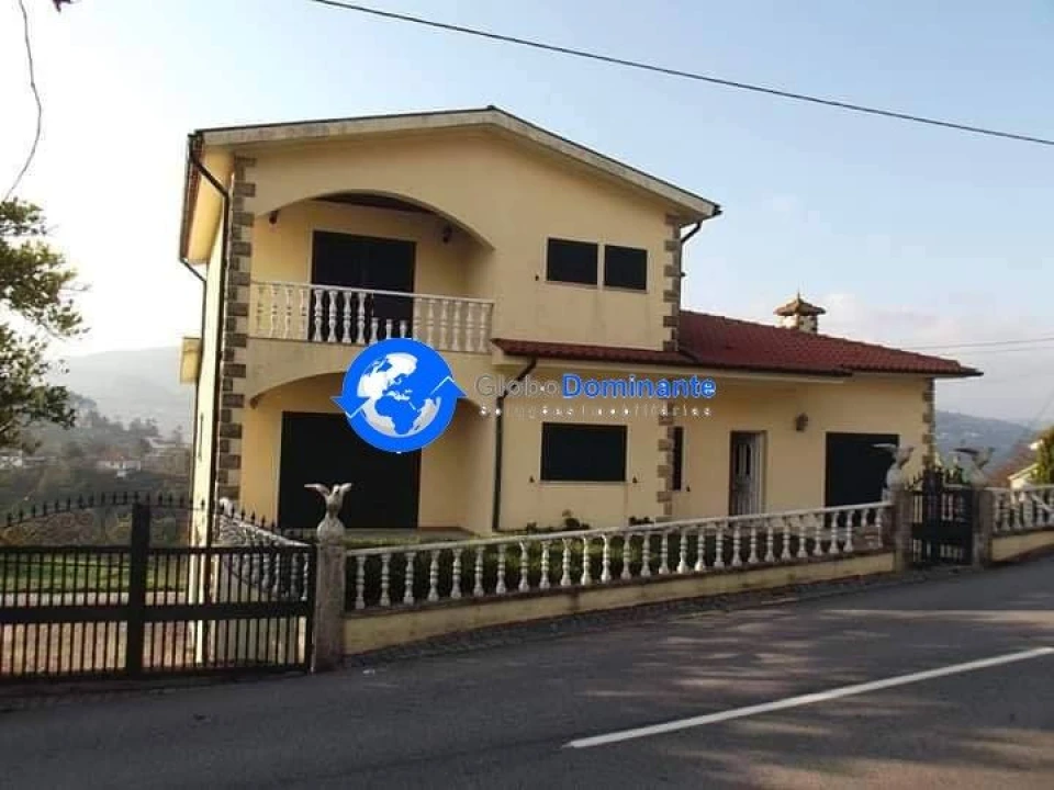 Moradia T4 para Venda em Vade Foto 3