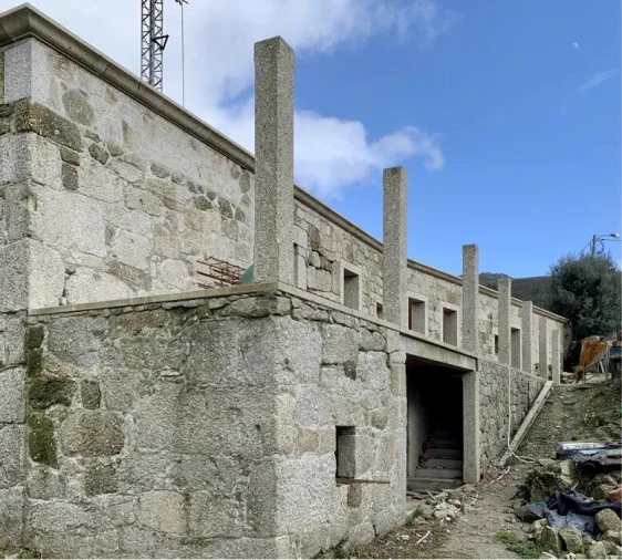 Moradia T4 para Venda em Vila Verde Foto 1