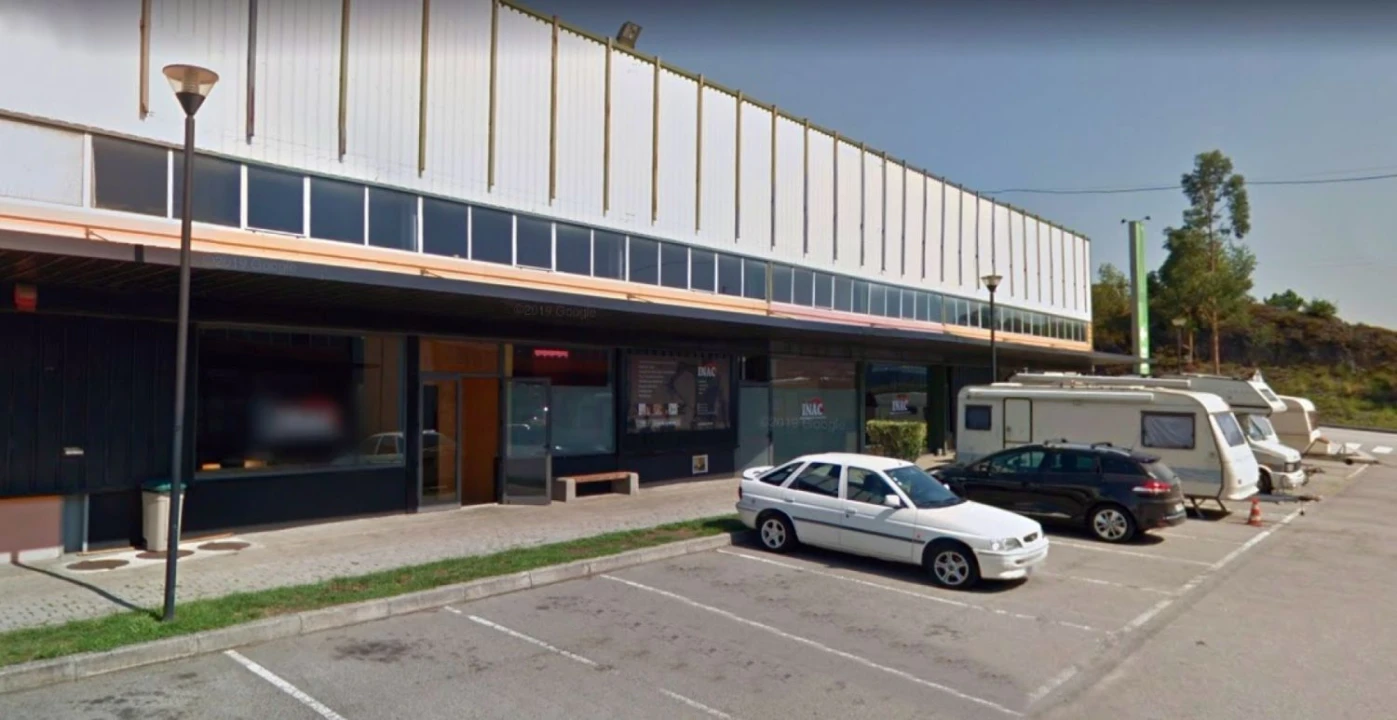 Armazém para Venda em Ribeirão Foto 1