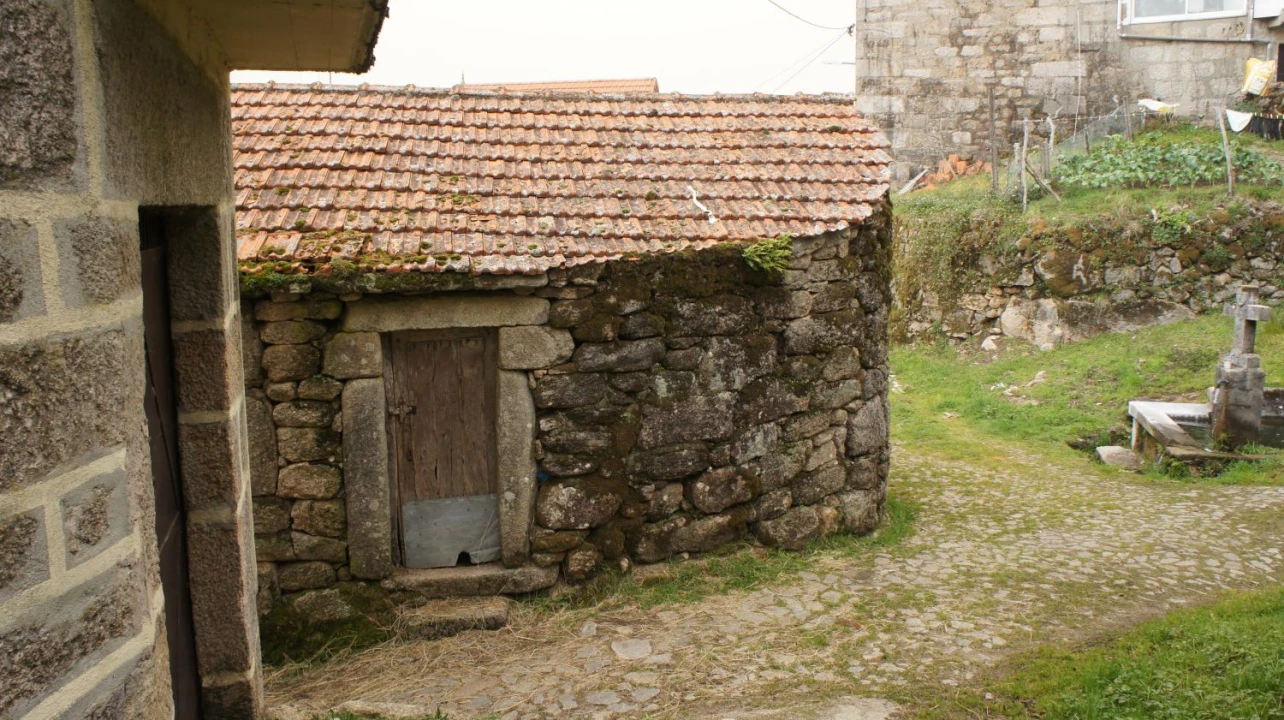 Moradia para Venda em Castro Laboreiro e Lamas de Mouro Foto 5