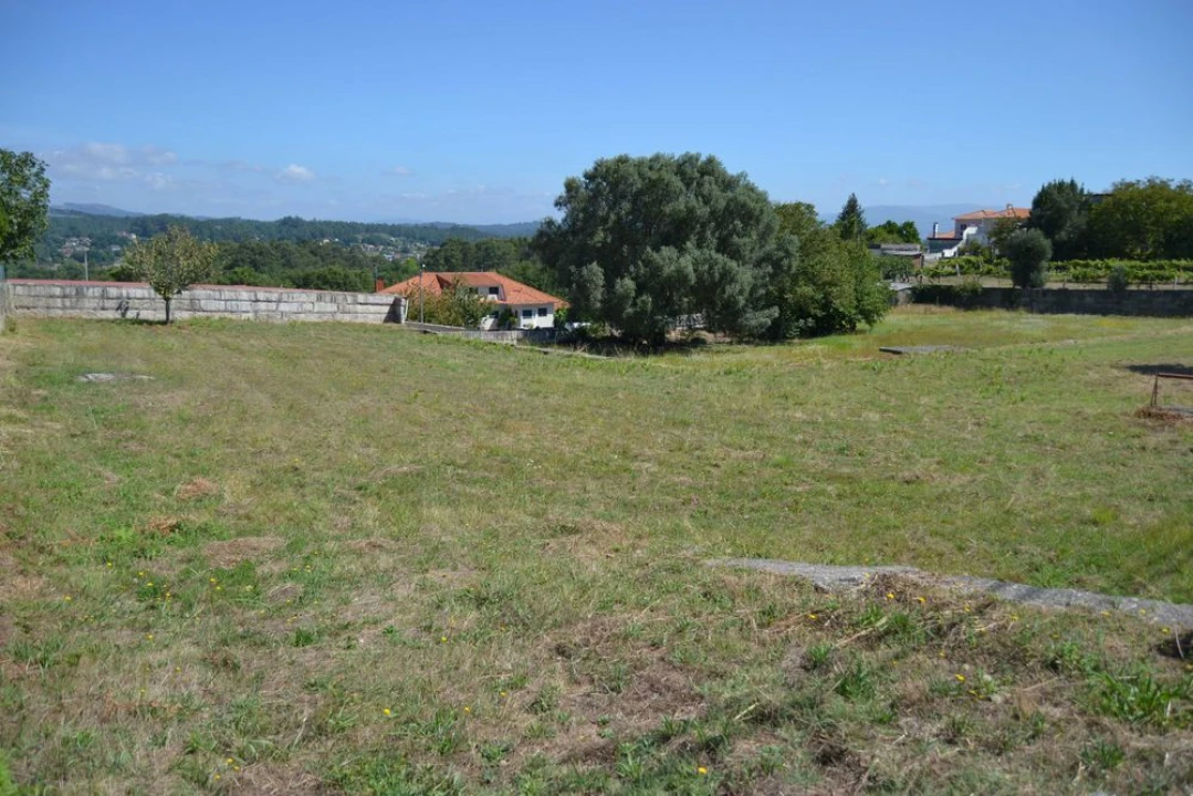 Terreno Agricola ou Rústico para Venda em Valença, Cristelo Covo e Arão Foto 1