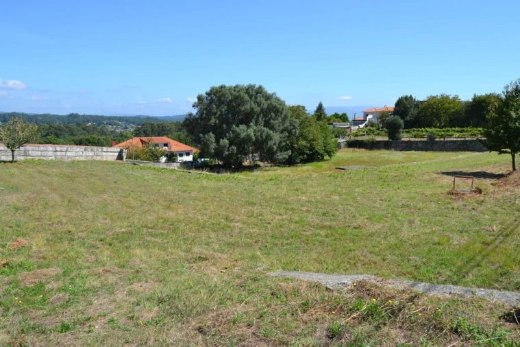 Terreno Agricola ou Rústico para Venda em Valença, Cristelo Covo e Arão Foto 2