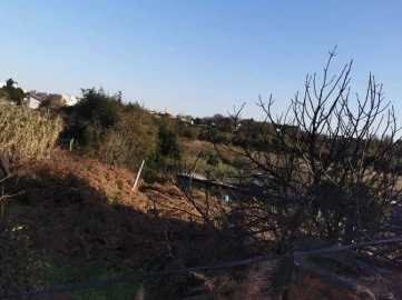 Moradia para Venda em Vila Nova de Famalicão e Calendário