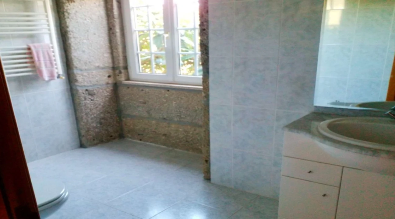 Moradia T5 para Venda em Amares e Figueiredo Foto 24