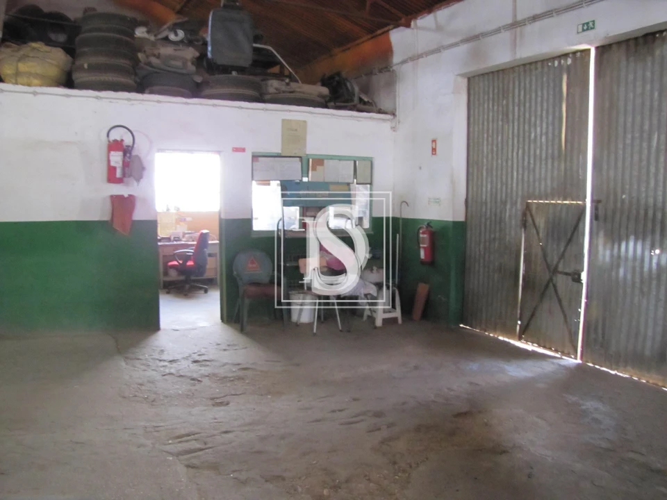 Armazém para Venda em Ermidas-Sado Foto 2