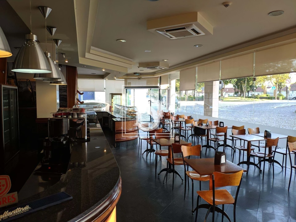 Negócio para Venda em Sines Foto 2