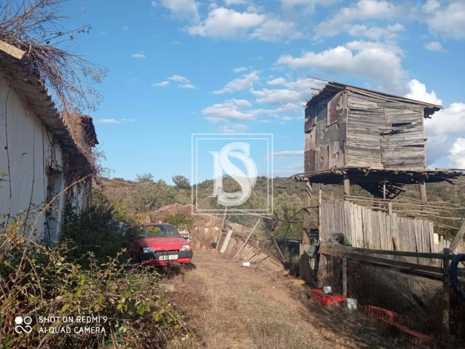 Moradia T3 para Venda em São Teotónio Foto 4
