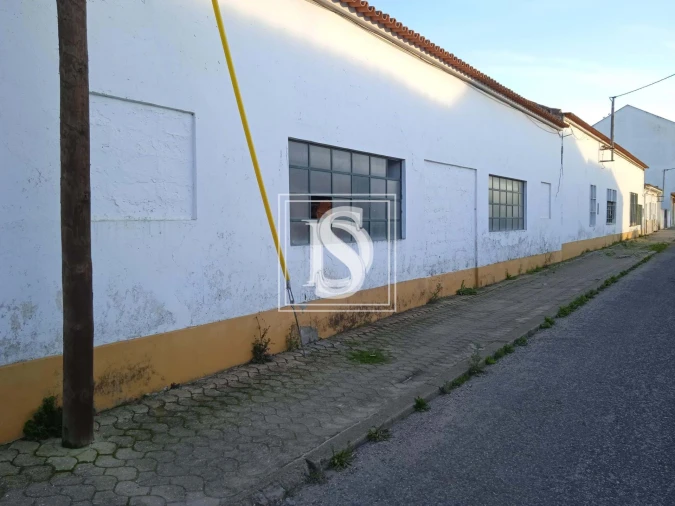 Armazém para Venda em Ermidas-Sado Foto 5