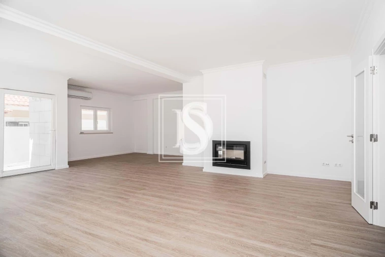 Moradia T4 para Venda em Santo Andre Foto 10