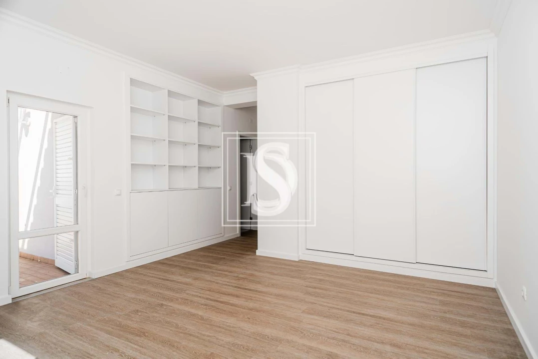 Moradia T4 para Venda em Santo Andre Foto 18