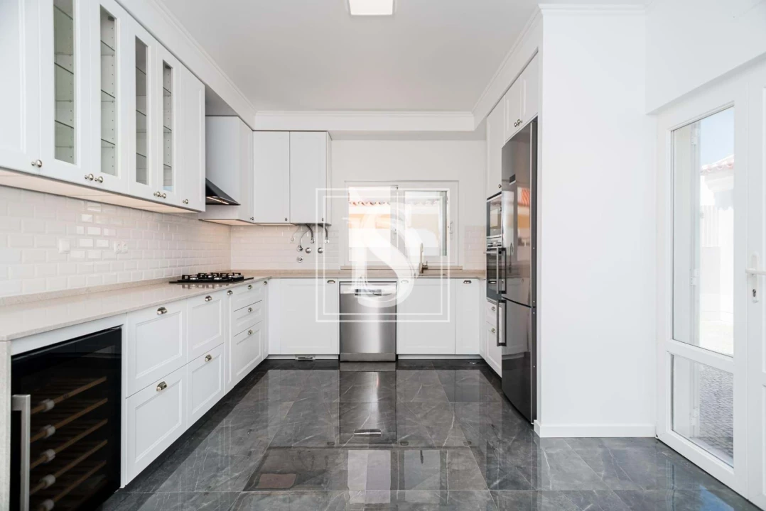 Moradia T4 para Venda em Santo Andre Foto 7