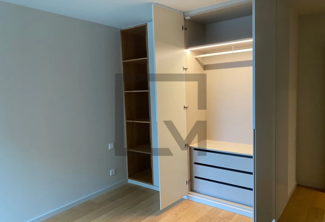 Apartamento T3 para Venda em Santa Marinha e São Pedro da Afurada Foto 6