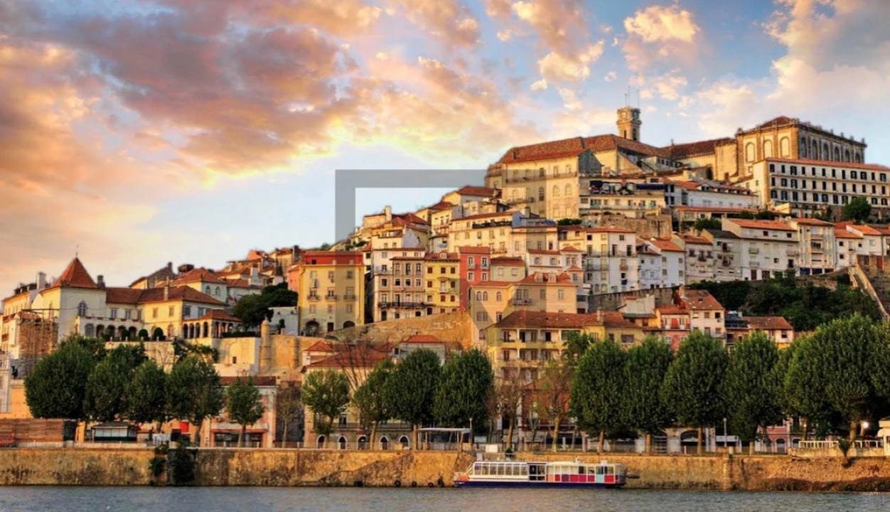 Apartamento T3 para Venda em Santa Clara e Castelo Viegas Foto 1
