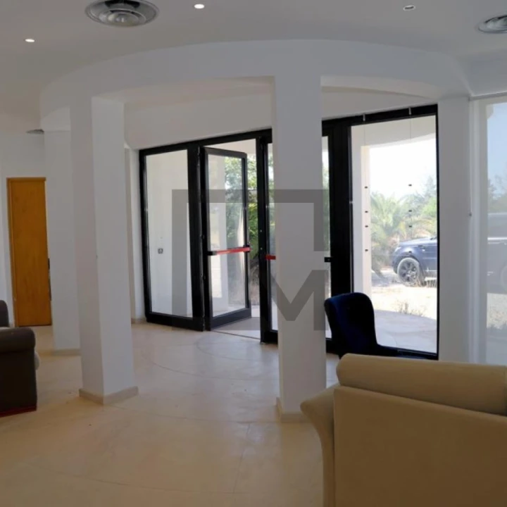 Negócio para Venda em Albufeira e Olhos de Água Foto 3
