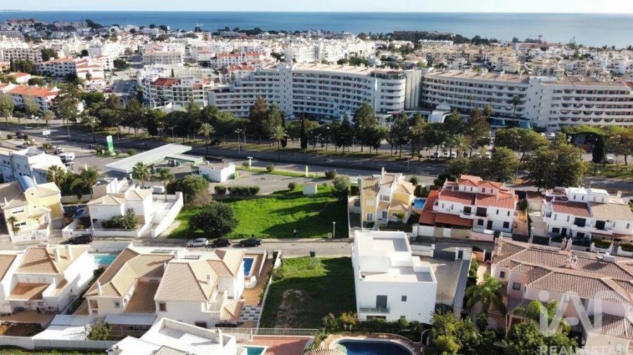 Terreno para Venda em Albufeira e Olhos de Água Foto 5