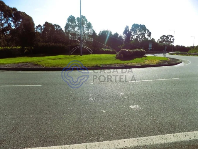 Terreno para Venda em Nogueira da Regedoura Foto 10