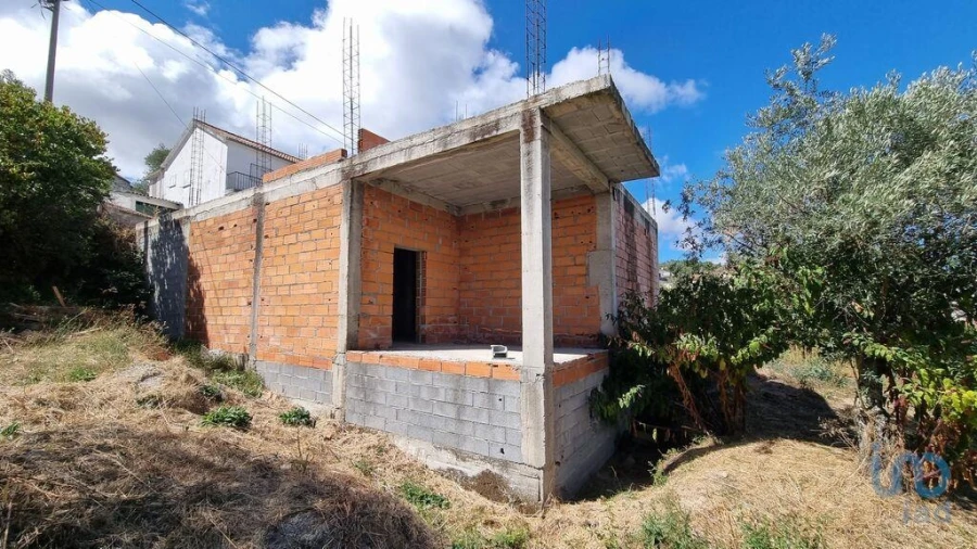 Terreno para Venda em Vale de Azares Foto 4