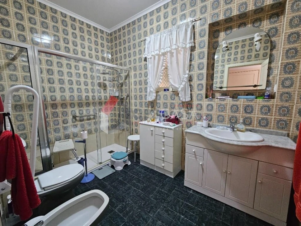 Moradia T3 para Venda em Praia da Vitoria (Santa Cruz) Foto 19