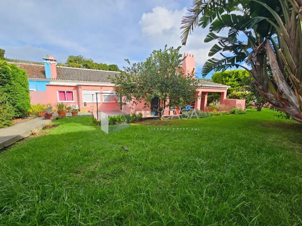 Moradia T3 para Venda em Praia da Vitoria (Santa Cruz) Foto 33