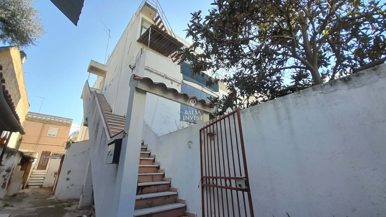 Moradia T6 para Venda em Faro (Sé e São Pedro) Foto 16