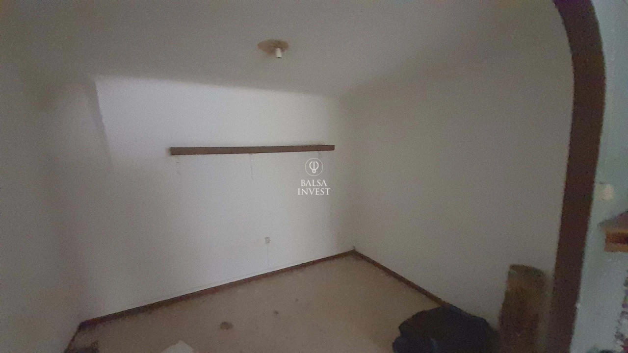 Moradia T6 para Venda em Faro (Sé e São Pedro) Foto 26