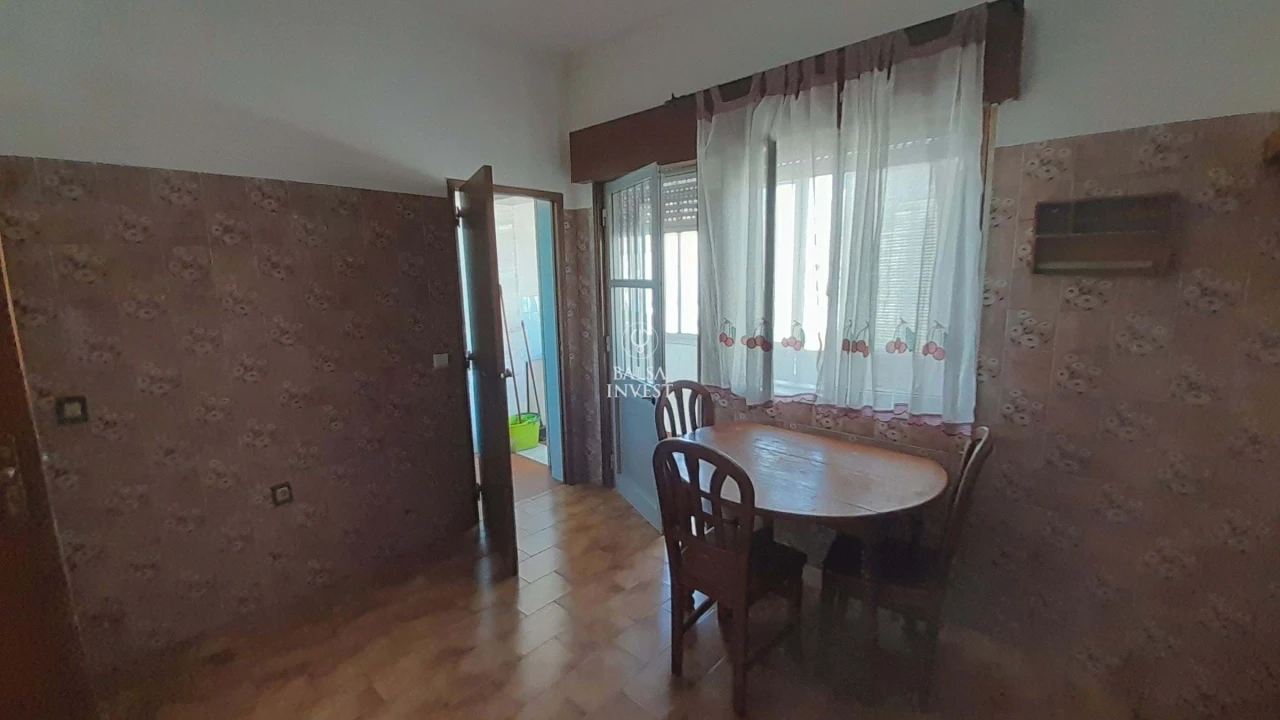 Moradia T6 para Venda em Faro (Sé e São Pedro) Foto 13