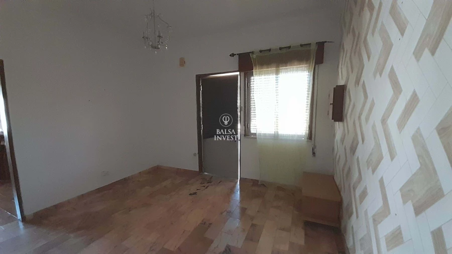 Moradia T6 para Venda em Faro (Sé e São Pedro) Foto 18