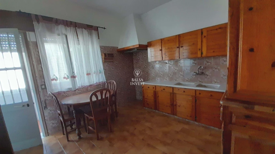 Moradia T6 para Venda em Faro (Sé e São Pedro) Foto 12