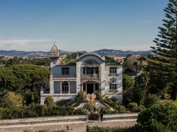 Quinta T5 para Venda em Agualva e Mira-Sintra