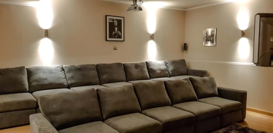 Moradia T7 para Venda em Quarteira