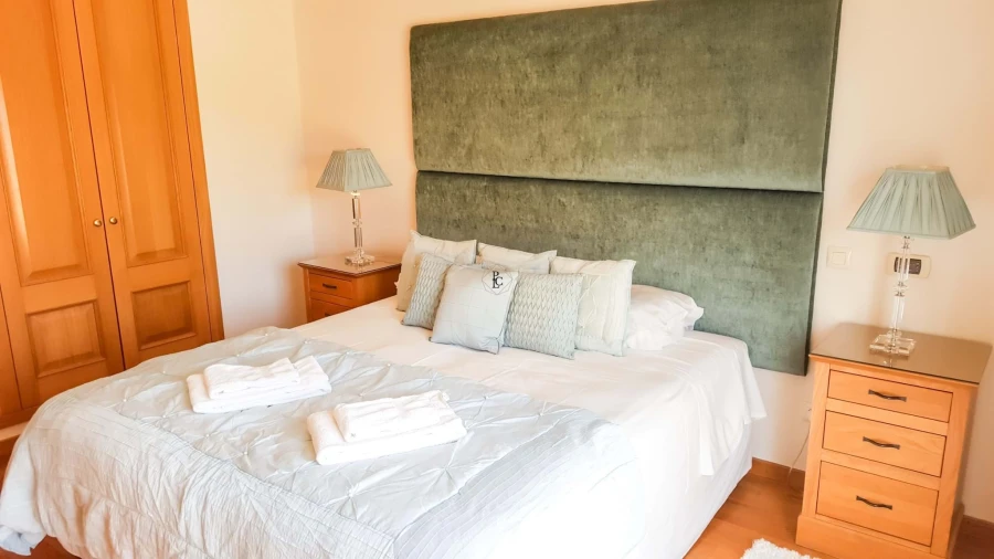 Moradia T8 para Venda em Almancil Foto 10