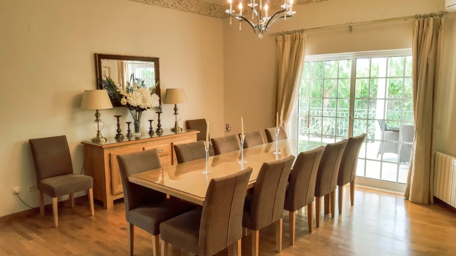 Moradia T8 para Venda em Almancil Foto 7